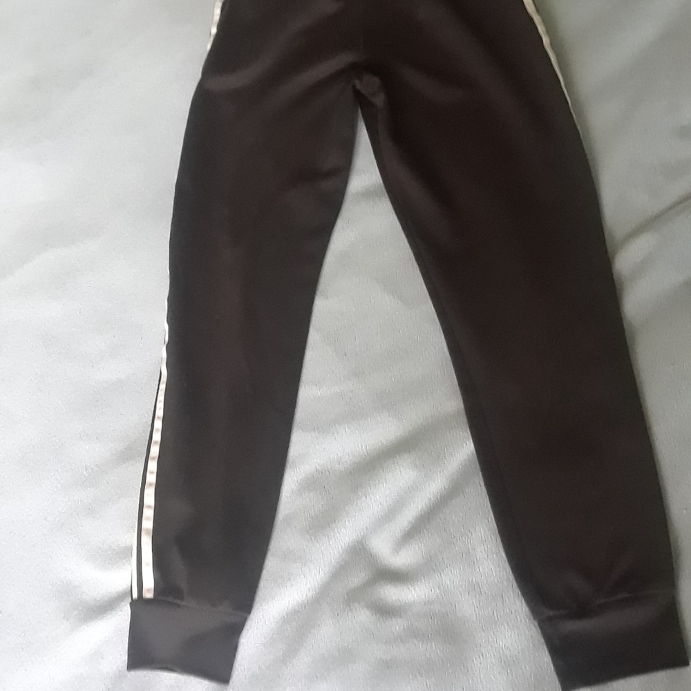 Jogging pants - Picture 2 of 4
